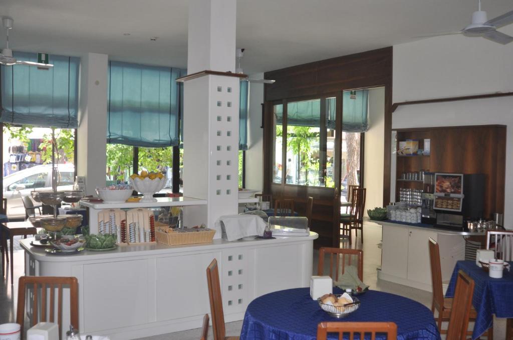 Hotel Villa Candia Lignano Sabbiadoro Ngoại thất bức ảnh
